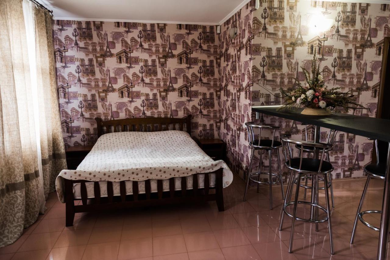 Golden Park Apartments Uman Ngoại thất bức ảnh