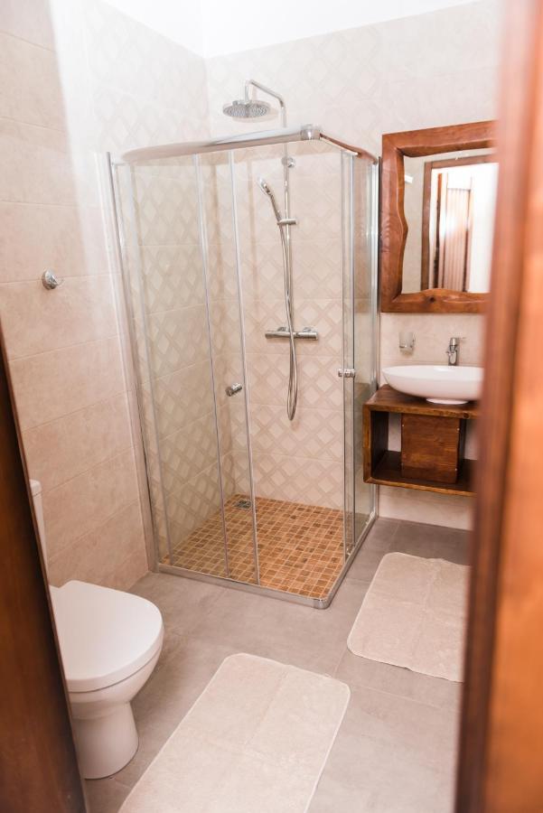 Golden Park Apartments Uman Ngoại thất bức ảnh