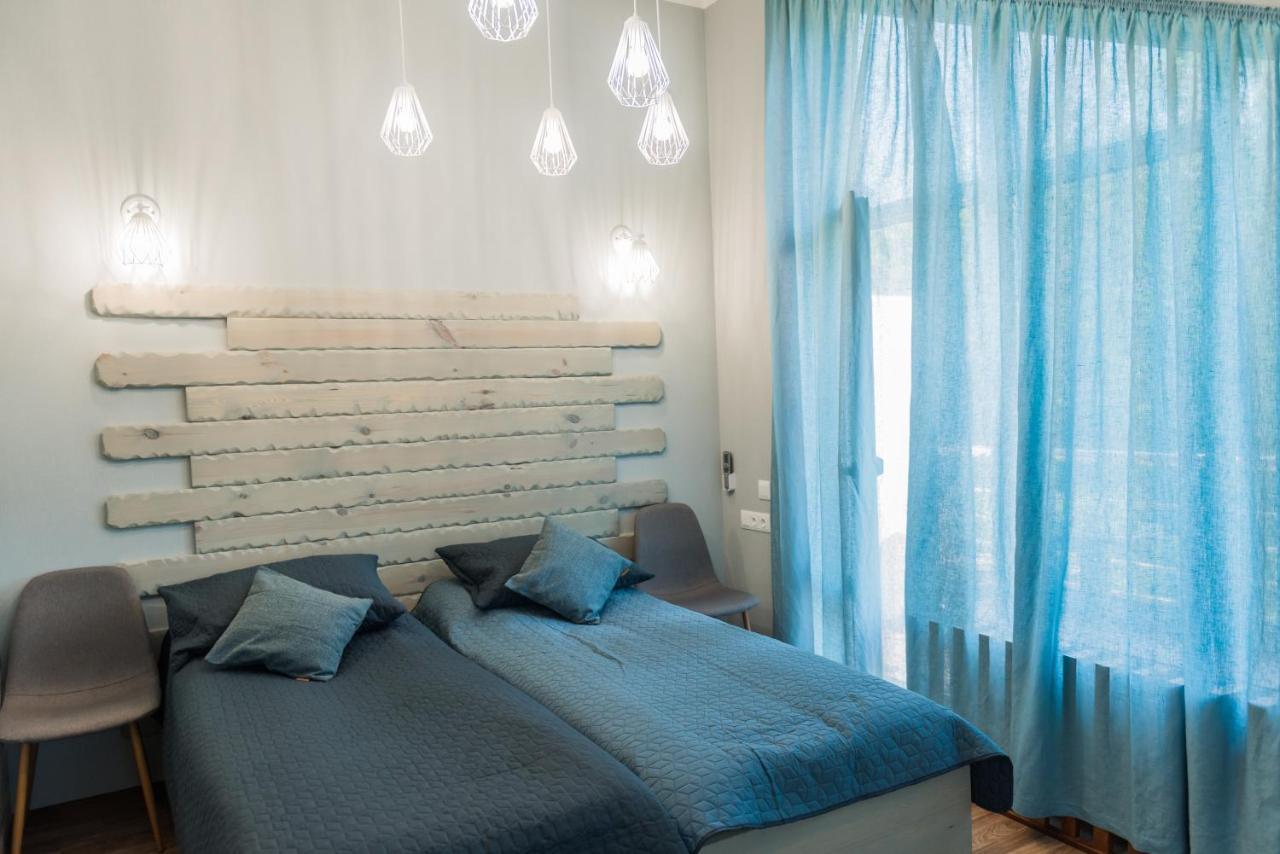 Golden Park Apartments Uman Ngoại thất bức ảnh