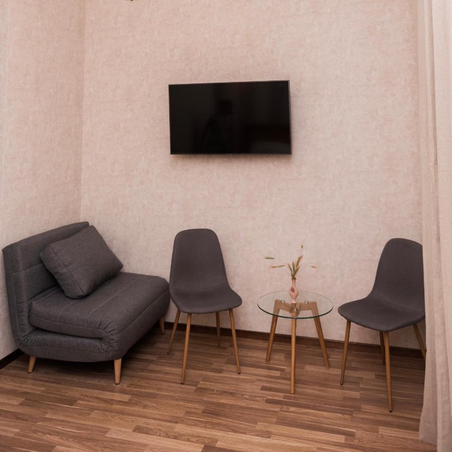 Golden Park Apartments Uman Ngoại thất bức ảnh