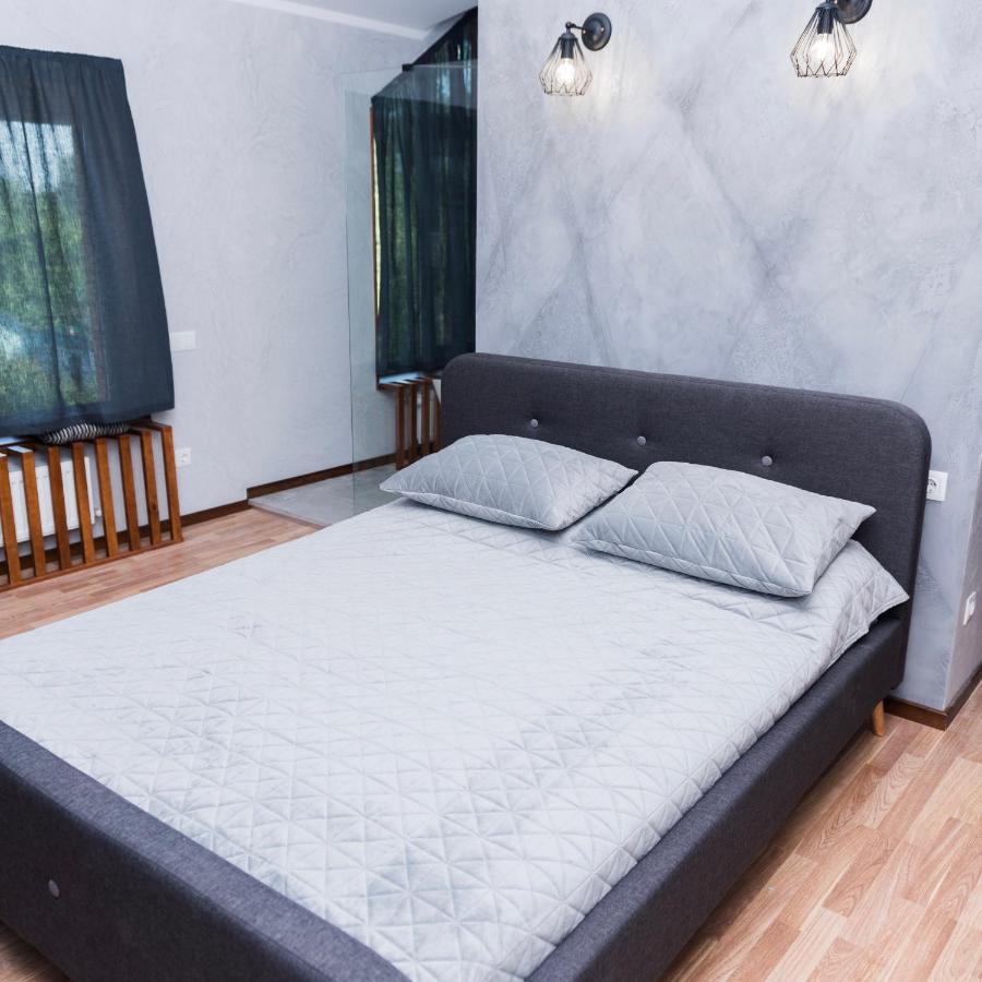 Golden Park Apartments Uman Ngoại thất bức ảnh